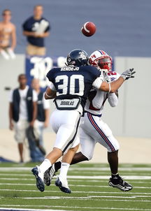 九游官网下载电脑版-达里尔·基：无论是防守抢断还是快速反击，他的表现都让全黑队稳操胜券